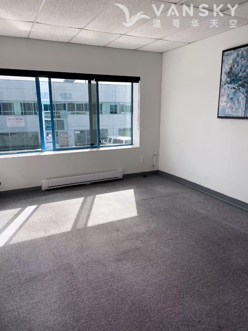 260806215844_small office-1.jpg